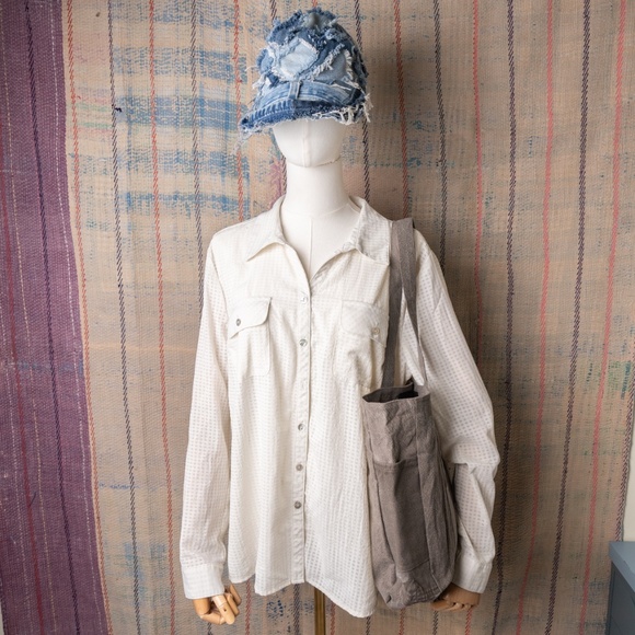 Gray Upcycled carhartt Tote bag - Picture 3 of 7